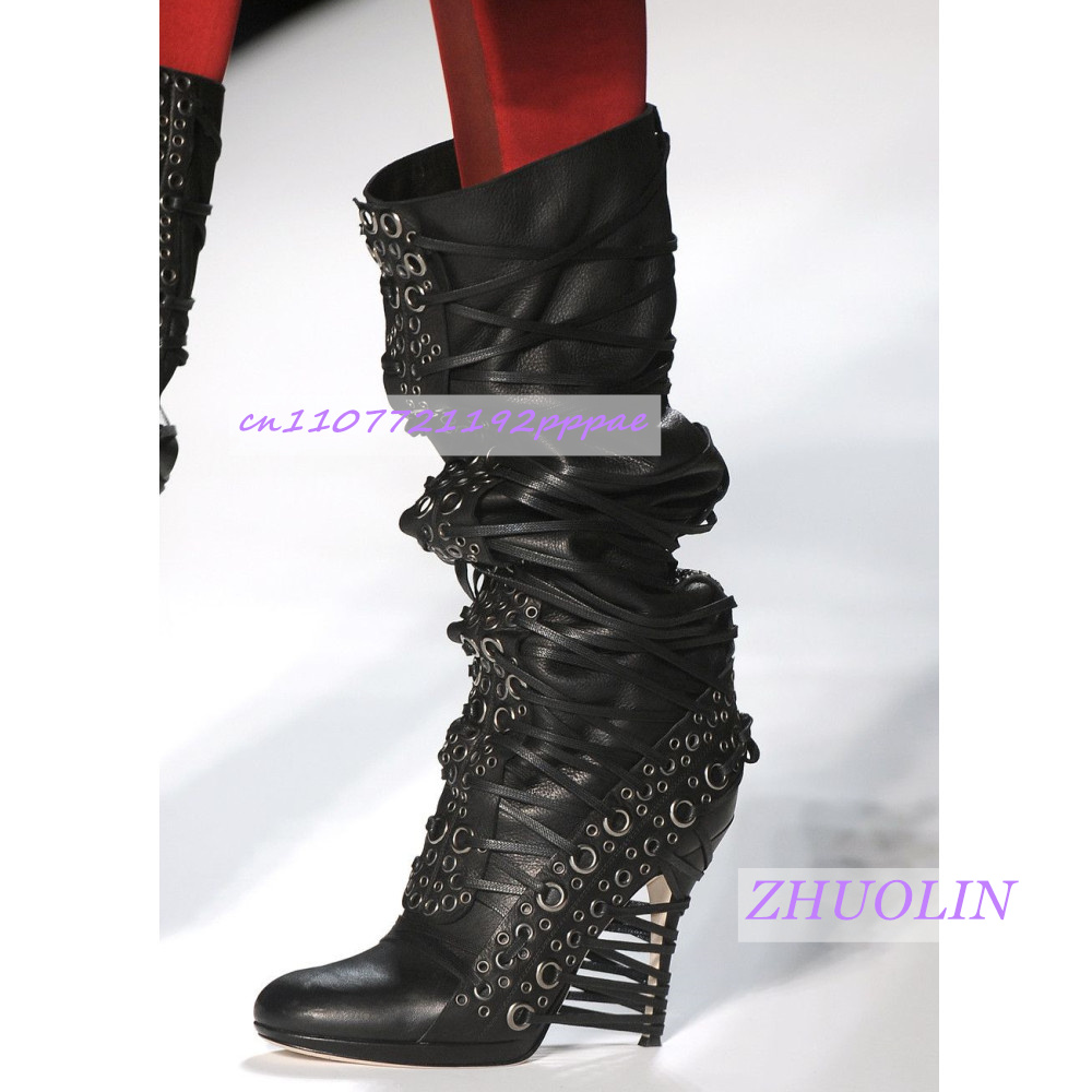 Street Fashion Runway - 高級手作りメタルアイレットストレートブーツファッションランウェイマルチストラッププリーツレディースブーツレースアップTステージショーモダンブーツ
