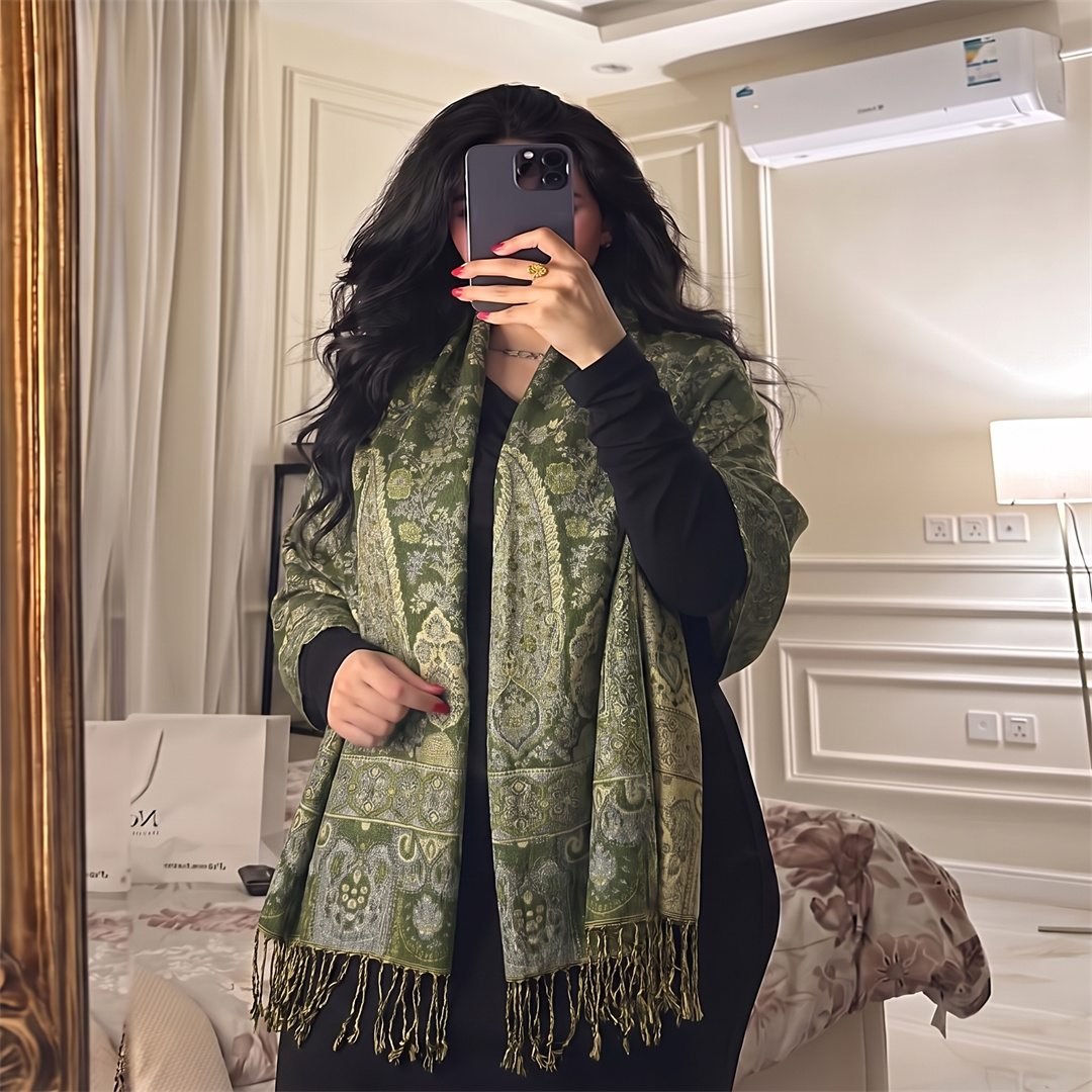 Street Fashion Hijab - ファッションペイズリージャカードタッセルショール女性用花柄プリントラップファッションヒジャブスカーフオフィスストリートデイリー装飾アウターストール