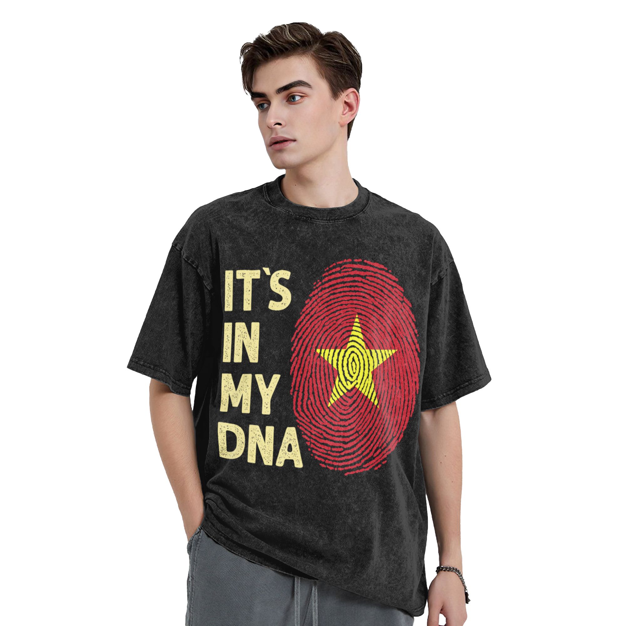 ベトナムが私の DNA に込められたベトナム国旗 T シャツ - Street Fashion Vietnam のレビューと価格