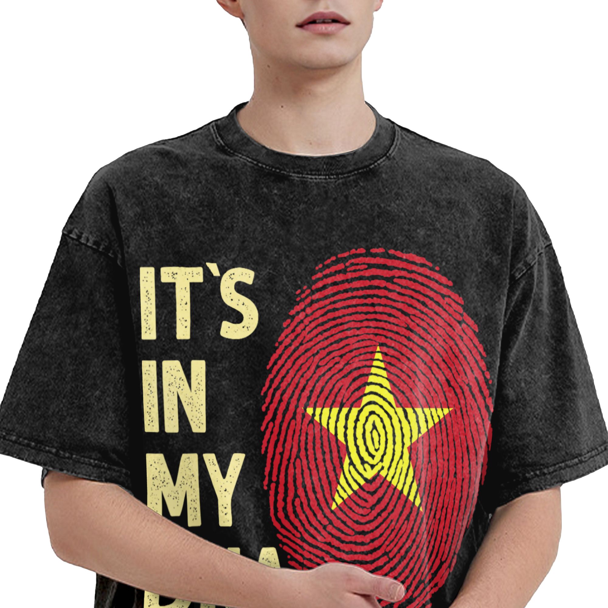 ベトナムが私の DNA に込められたベトナム国旗 T シャツ - Street Fashion Vietnam のレビューと価格