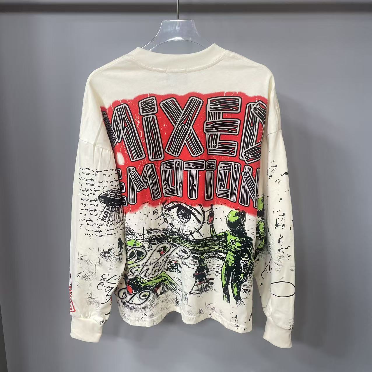 高品質デザイナー MIXED-EMOTION 長袖Tシャツ  - Street Fashion Designers のレビューと価格