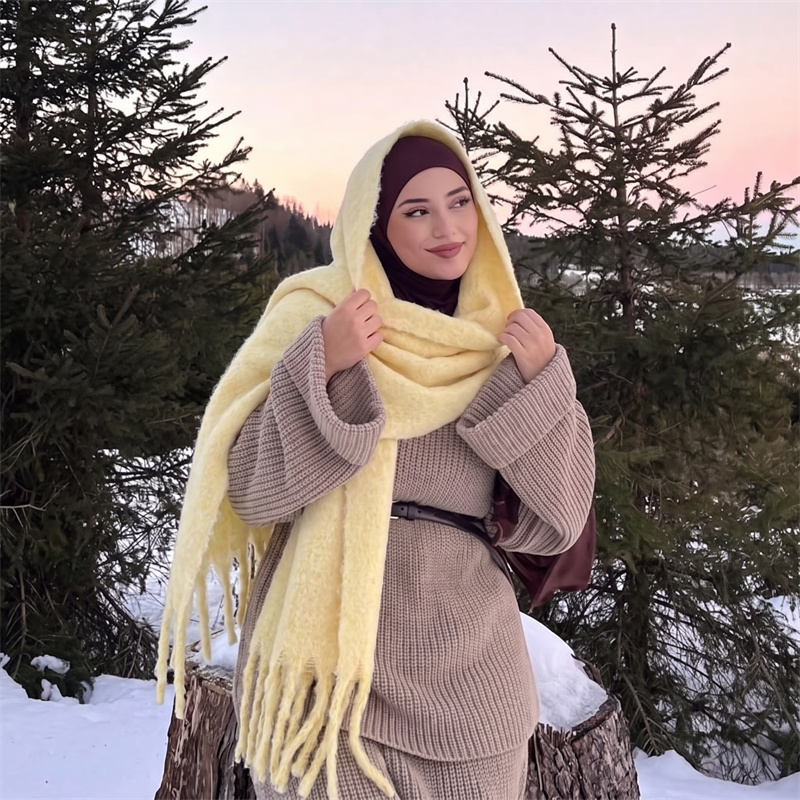 ヴィンテージプレーンモヘアタッセルスカーフレディースふわふわ - Street Fashion Hijab のレビューと価格