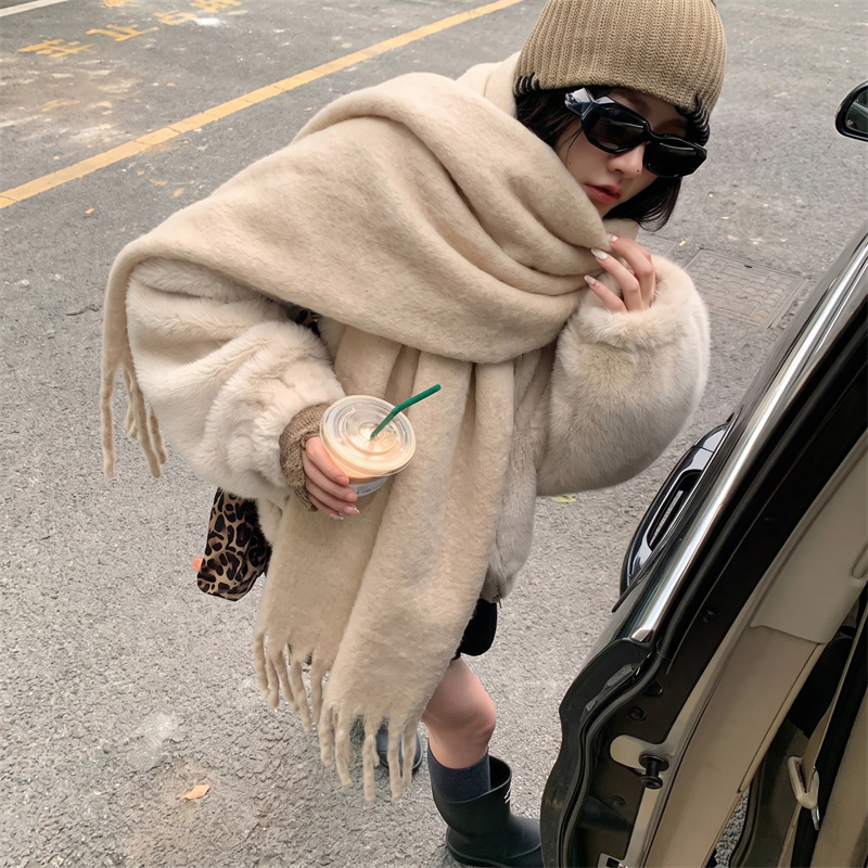 36 色ソリッドモヘアフリンジスカーフレディースふわふわサー - Street Fashion Hijab のレビューと価格