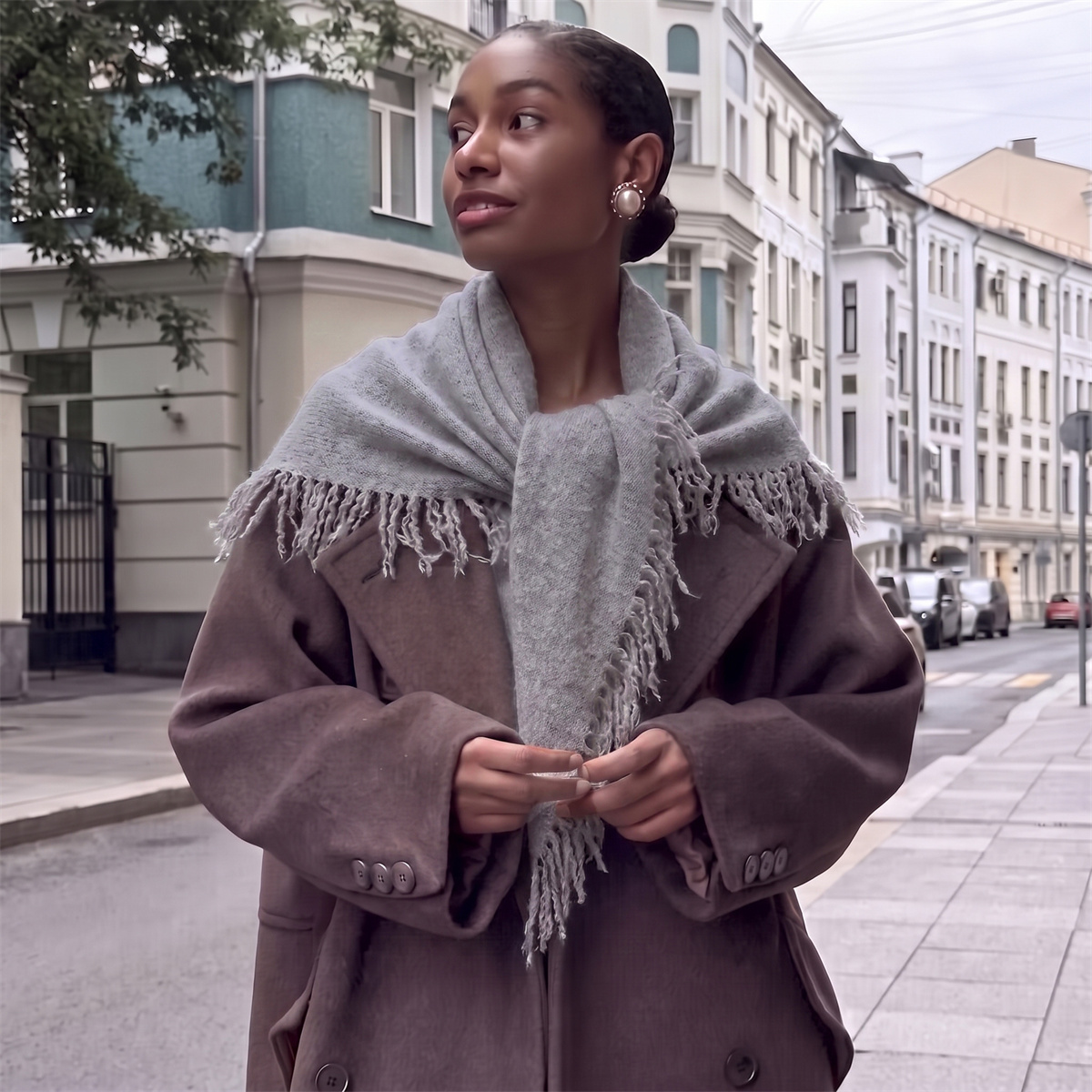 ソリッドライトグレータッセル三角形ヘッドスカーフソフトニット - Street Fashion Hijab のレビューと価格